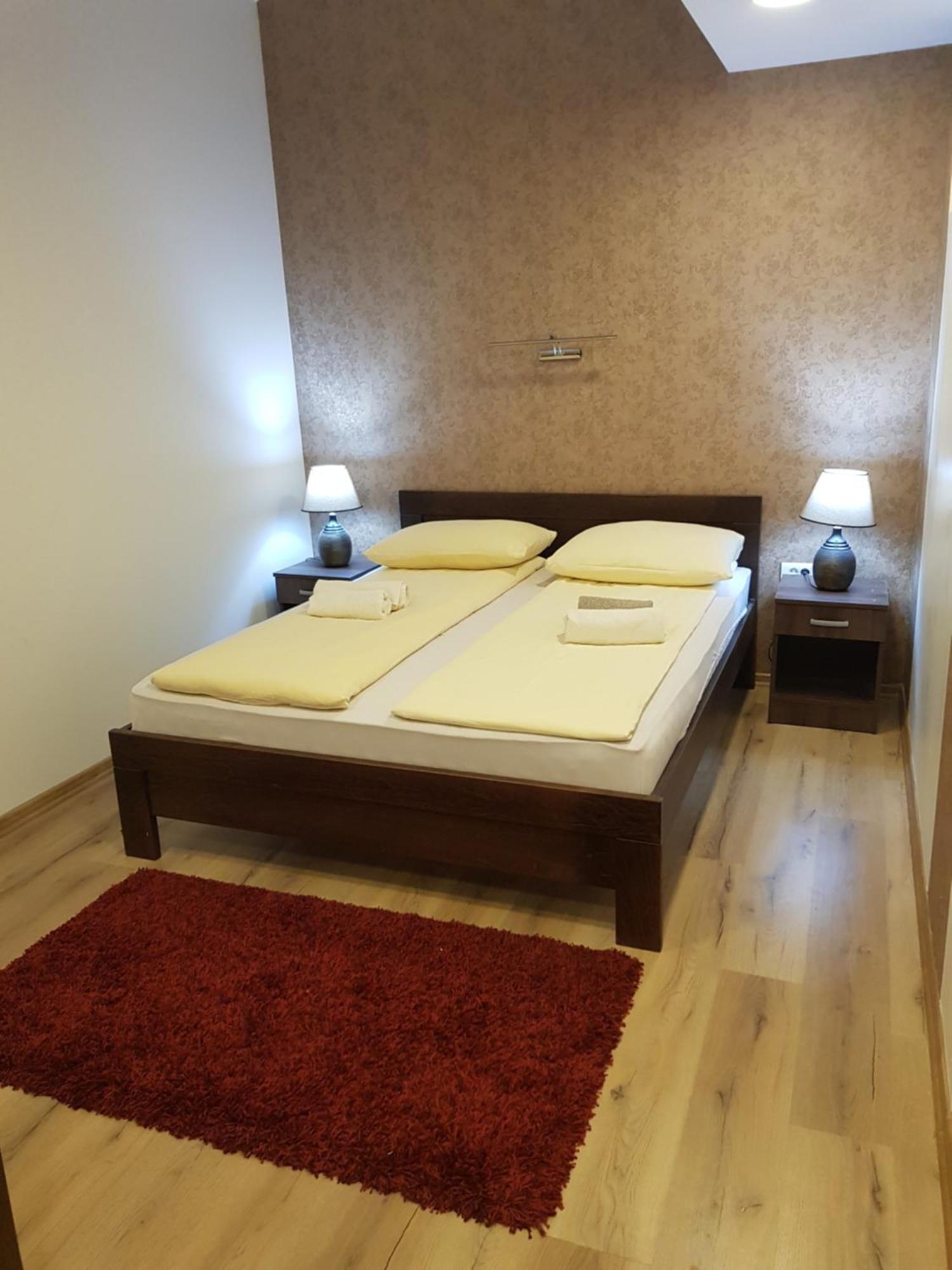 B&B Bazeni SJJ Habitación foto